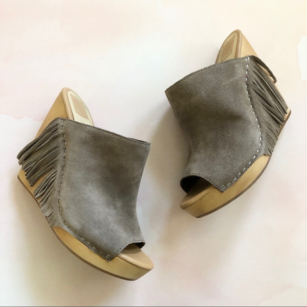 Dolce Vita | Cai Tassel Suede Wedges